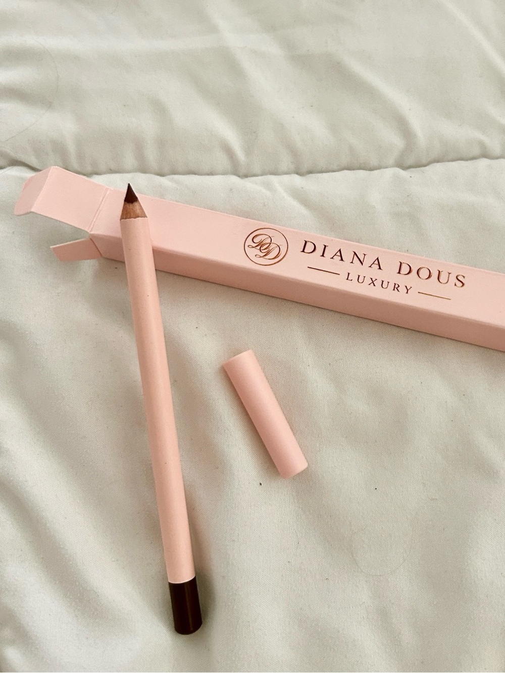Diana Dous Luxury Lip Liner Pencil - Pink